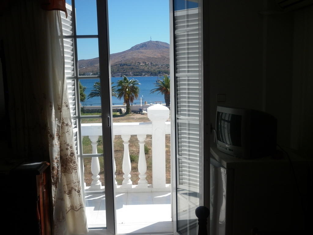 Miramare Hotel Lakkion Bagian luar foto
