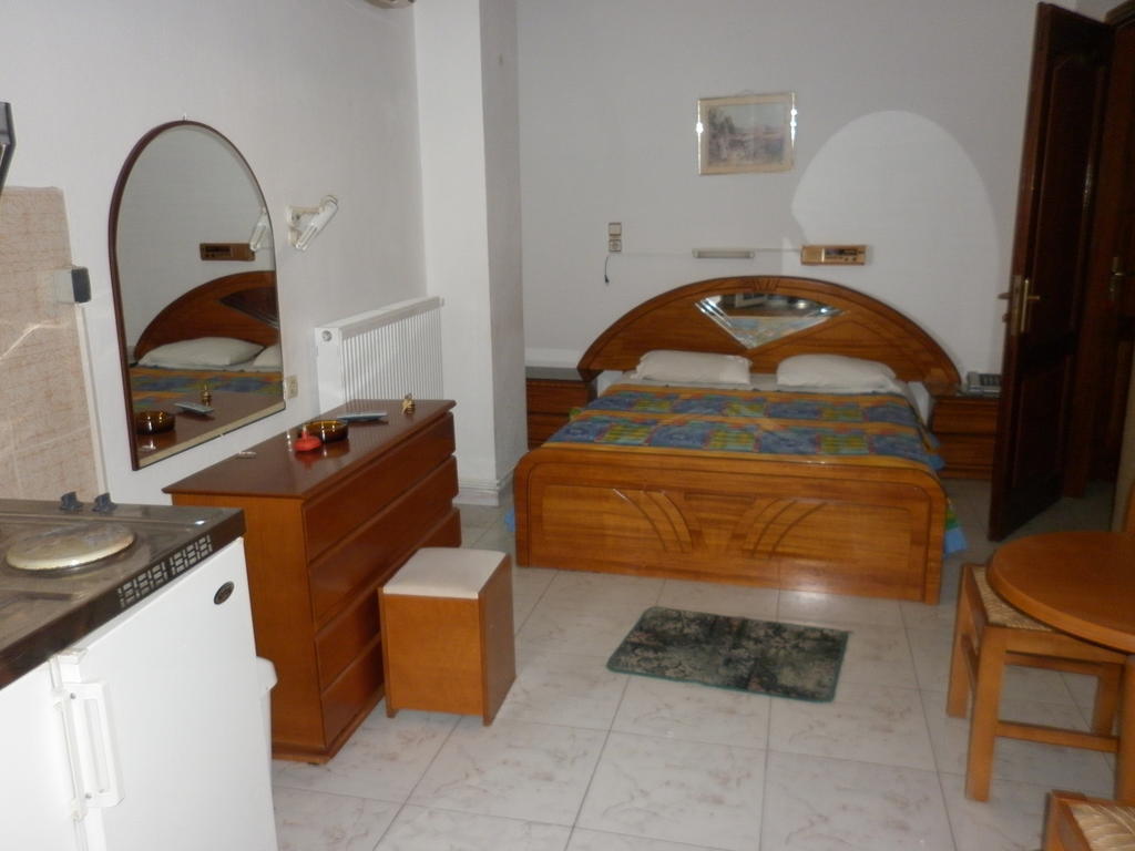 Miramare Hotel Lakkion Ruang foto