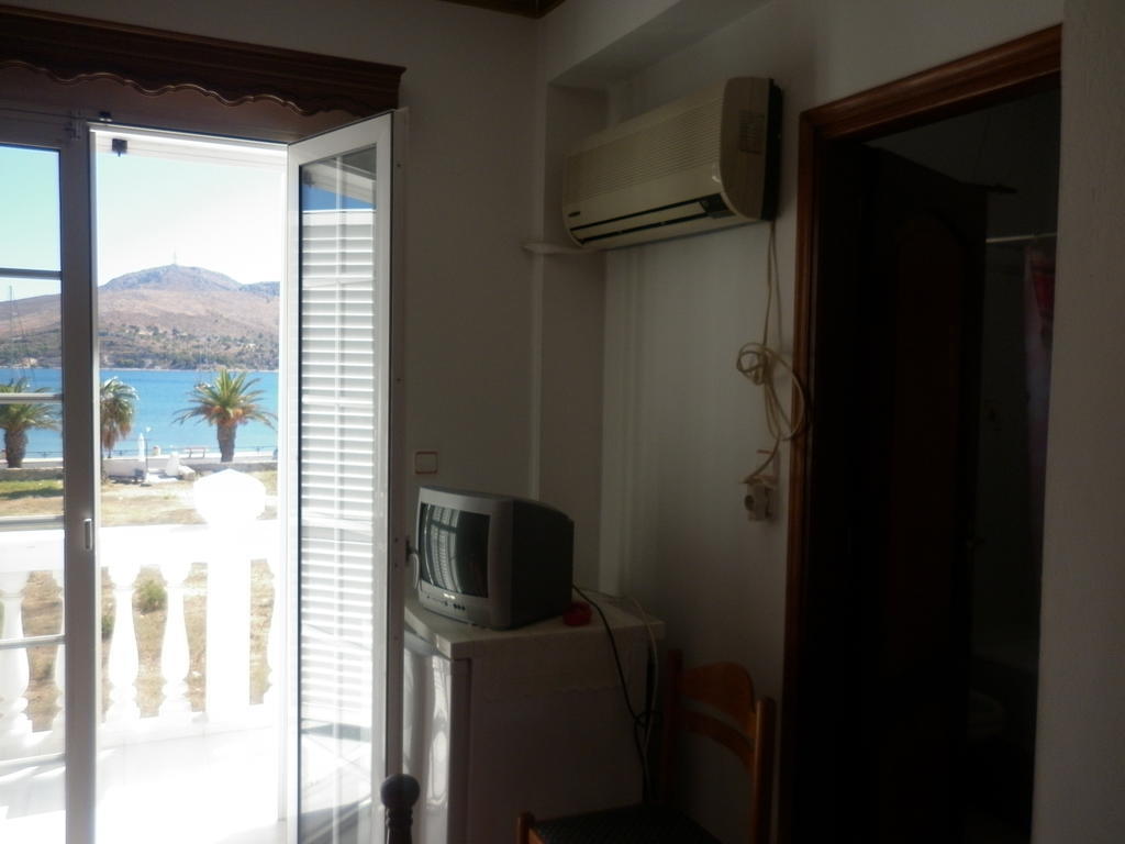 Miramare Hotel Lakkion Bagian luar foto